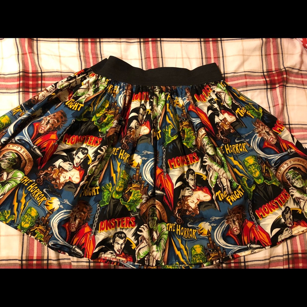 Classic monster circle skirt